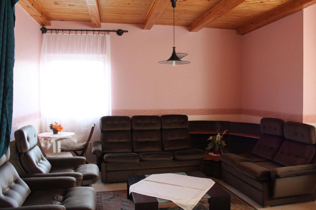 Orwa Apartmanok - Cedrus Koez Zalakaros Rom bilde